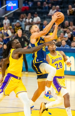 今日nba比赛(今日nba比赛战况)