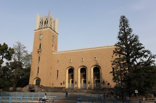 早稻田大学(早稻田大学在日本哪个城市)